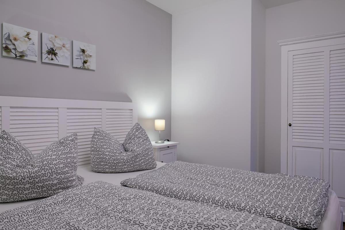 Ferienwohnung Blue In Born Exteriör bild